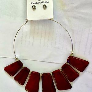 Choker necklace with earrings. Maroon and silver